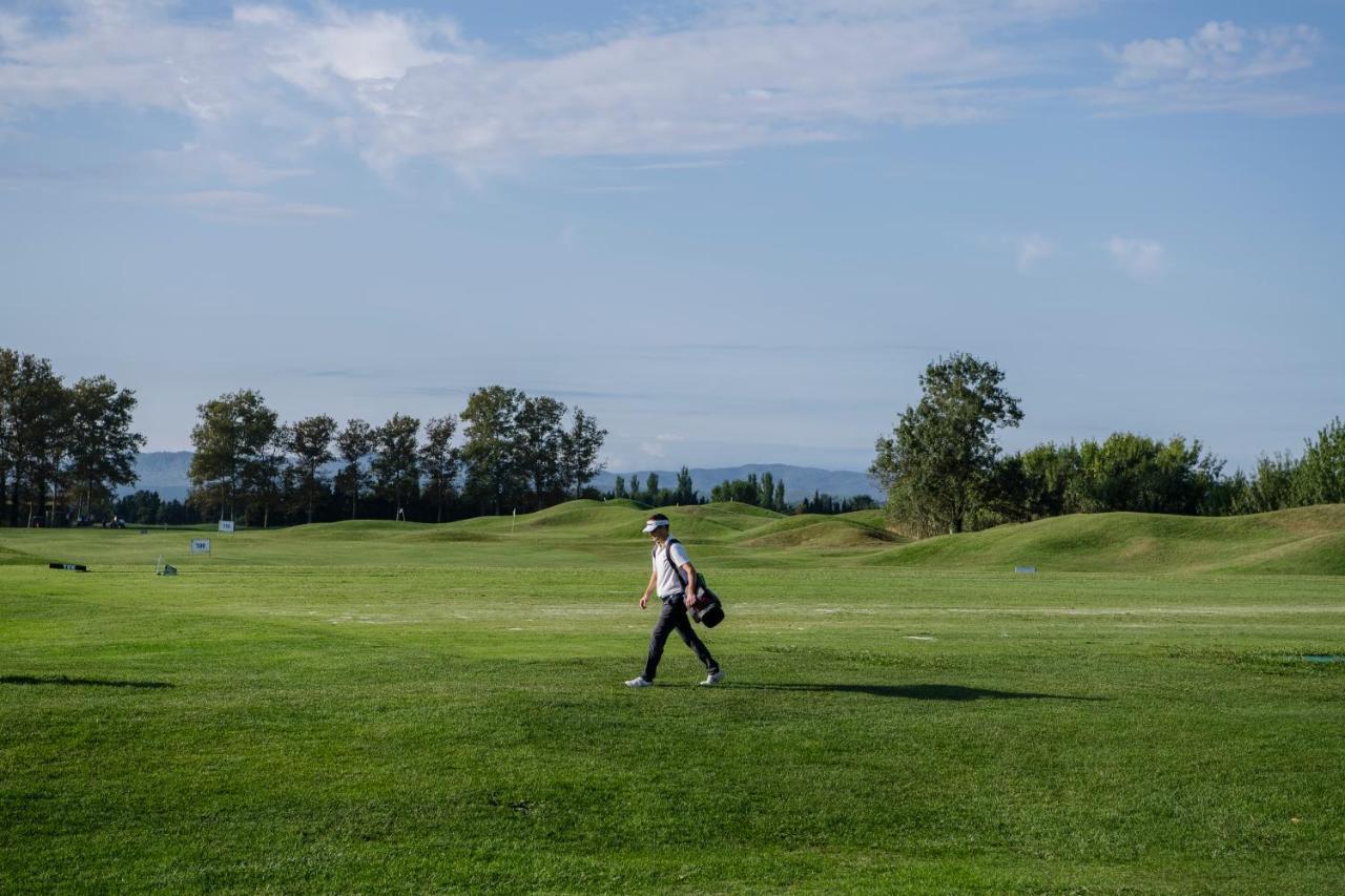 Emporda Golf Resort Торроэлья-де-Монгри Экстерьер фото